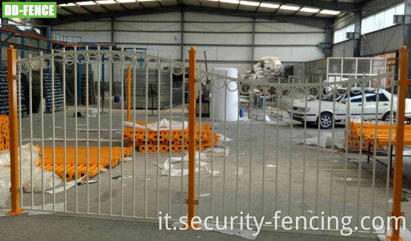 Pannello decorativo esterno curvo ondata in metallo in acciaio / ferro battuto / recinto di alluminio per barriera pedonale stradale municipale